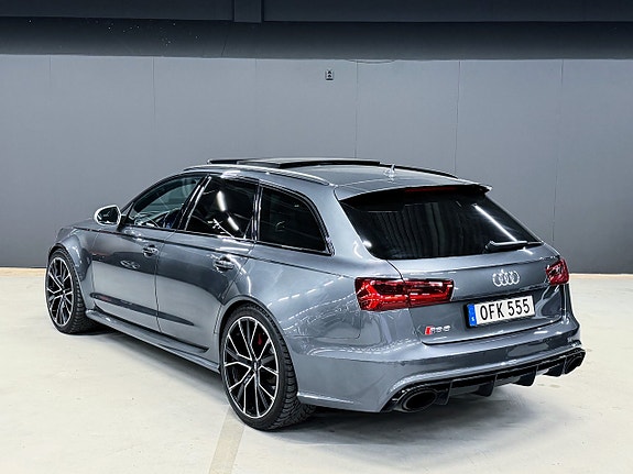 Audi RS6 4 of 30