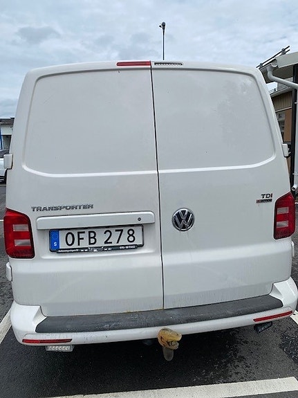 Volkswagen Transporter 3 of 5