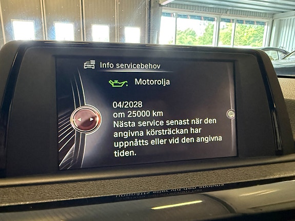BMW 318d 16 of 16