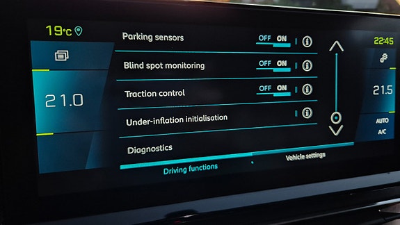 Peugeot 3008 28 of 29