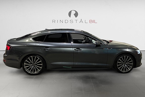 Audi A5 8 of 18