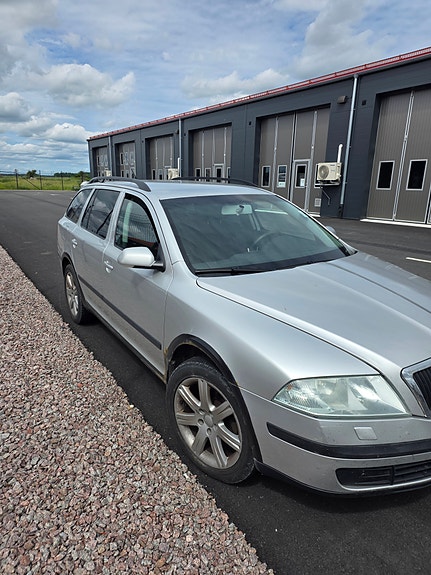 Skoda Octavia 4 of 5