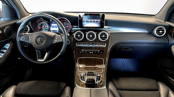 Mercedes-Benz GLC250 d 4 of 5