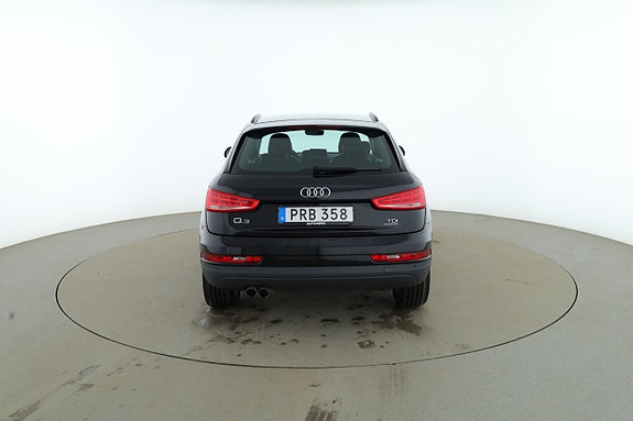 Audi Q3 4 of 5