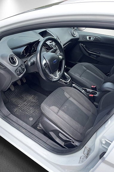 Ford Fiesta 5 of 5