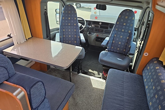 Weinsberg Imperial 67 3500kg, Solcell, Fukttestad 9 of 30