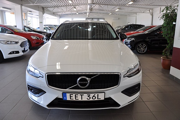 Volvo V60 3 of 5