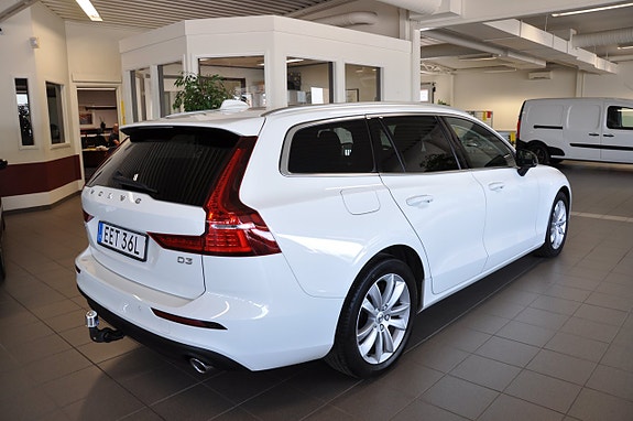 Volvo V60 5 of 5
