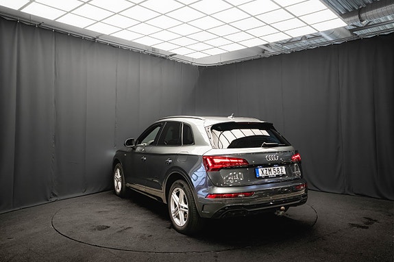 Audi Q5 9 of 23