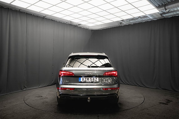 Audi Q5 8 of 23