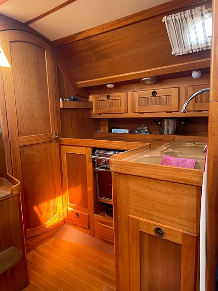 Aphrodite 33 — Vedi foto 1