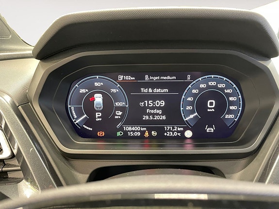 Audi Q4 e-tron 12 of 22