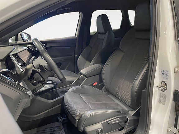 Audi Q4 e-tron 9 of 22