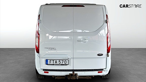 Ford Transit Custom 7 of 26