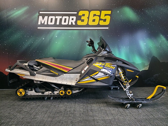 Ski-Doo Summit 550F • FRAKT/FINANS 499:-/MÅN 2 of 14