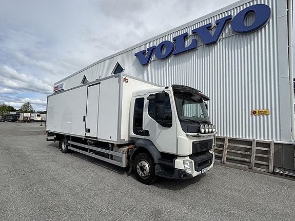 Volvo FL 4x2 Skåpbil 5 of 11