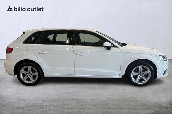 Audi A3 5 of 5