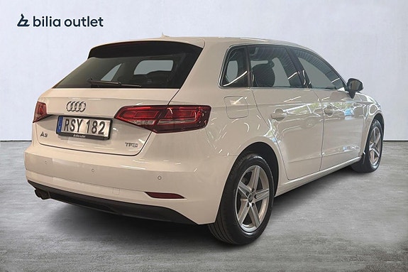 Audi A3 4 of 5