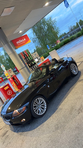 BMW Z4 3 of 4