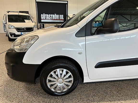 Peugeot Partner 8 of 19