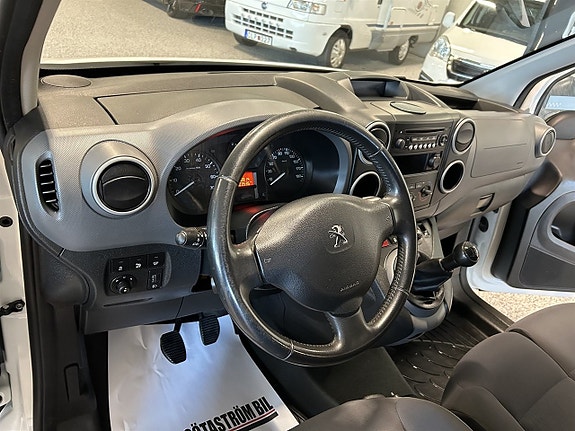 Peugeot Partner 11 of 19
