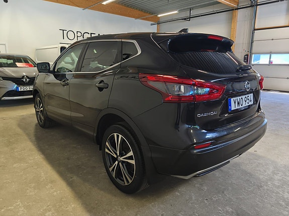 Nissan Qashqai 4 of 5