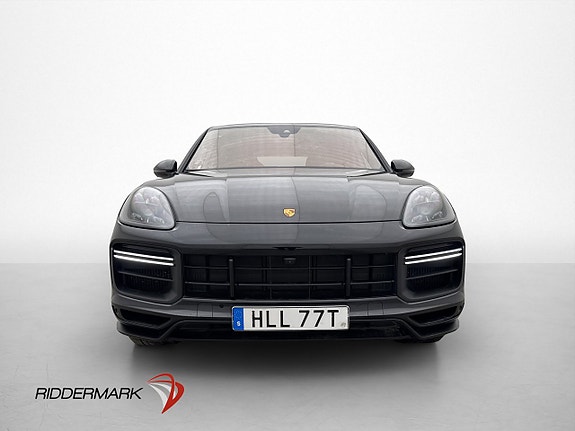 Porsche Cayenne Turbo GT 2 of 5