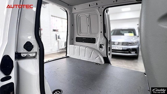 Volkswagen Caddy 8 of 16