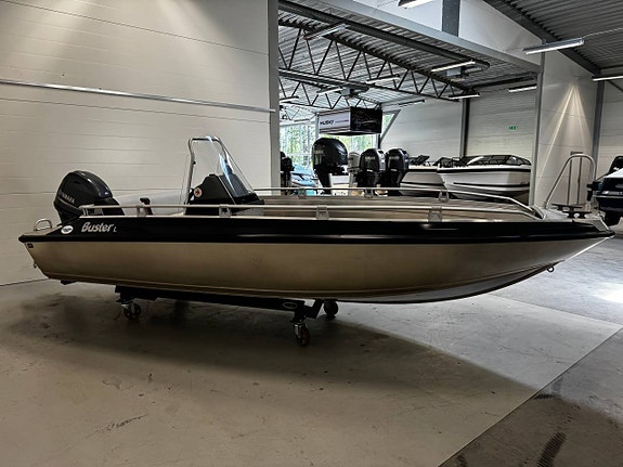 Buster L Yamaha F50HK *Nyservad* Välskött 4 of 10