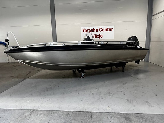Buster L Yamaha F50HK *Nyservad* Välskött 2 of 10