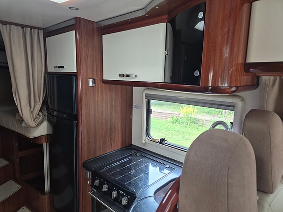 Adria Polaris 6 of 7