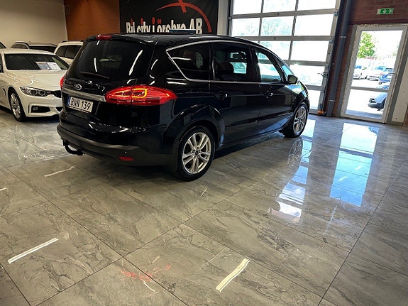Ford S-MAX 5 of 5