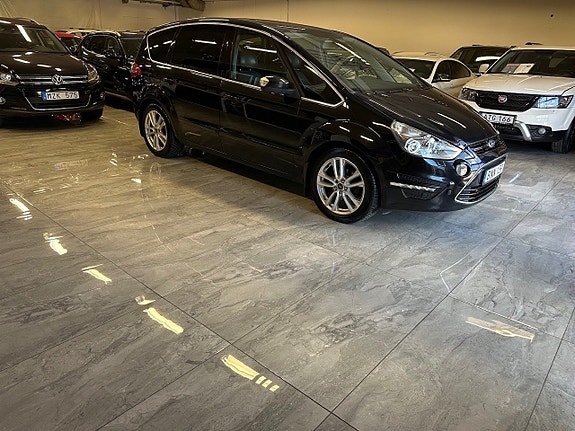 Ford S-MAX 2 of 5