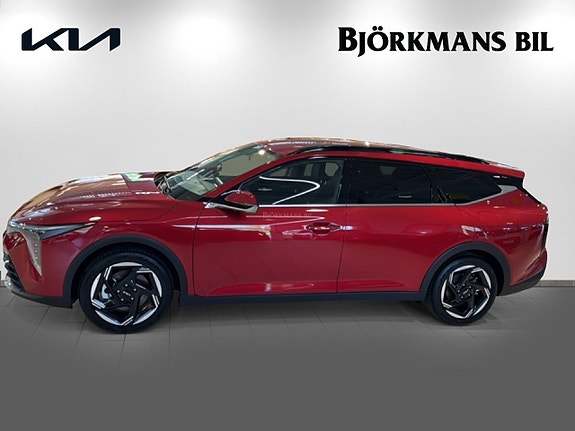 Kia K4 4 of 16