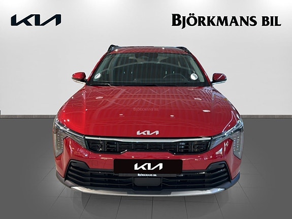 Kia K4 2 of 16