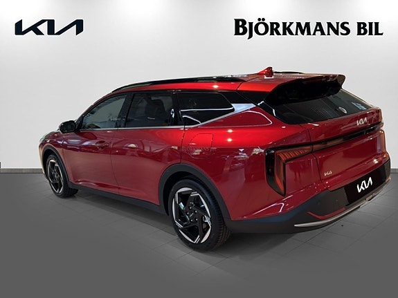 Kia K4 6 of 16