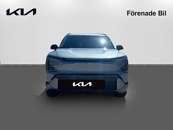 Kia EV5 2 of 5