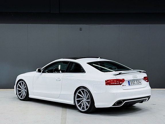 Audi RS5 2 of 18