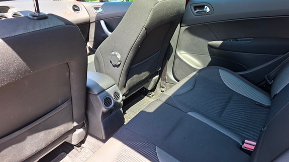 Peugeot 308 5 of 5