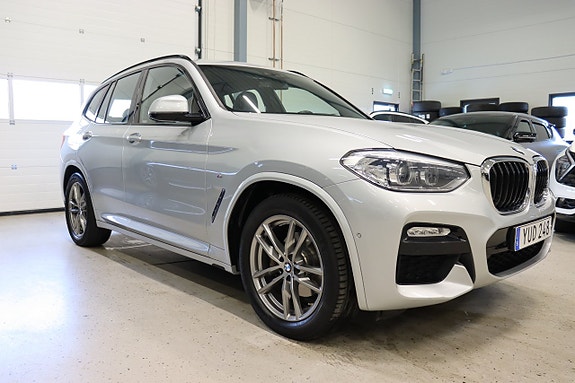 BMW X3 3 of 5