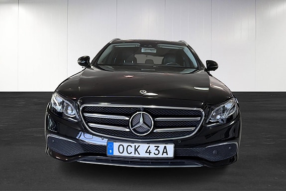 Mercedes-Benz E220 d 5 of 5