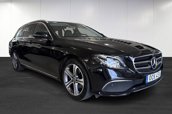 Mercedes-Benz E220 d 2 of 5