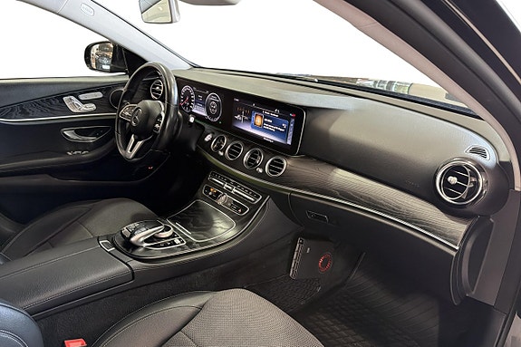 Mercedes-Benz E220 d 11 of 12