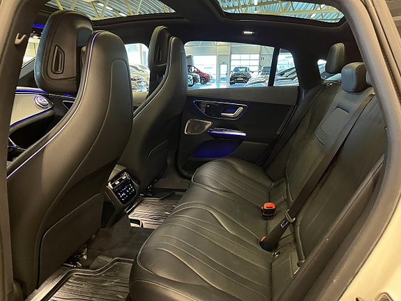 Mercedes-Benz EQE300 8 of 16