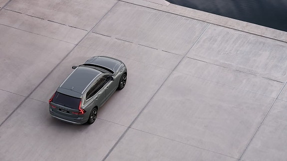 Volvo XC60 16 of 30