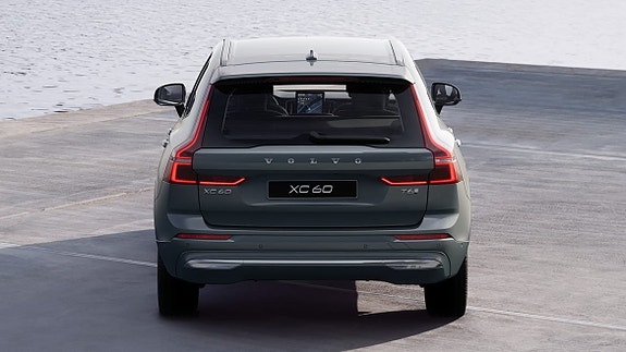 Volvo XC60 13 of 30