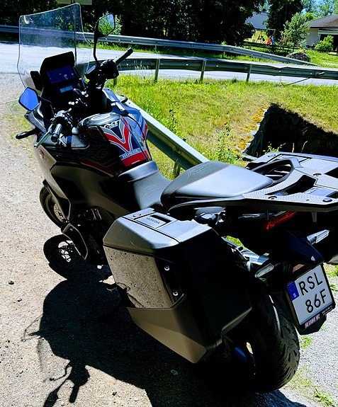 Honda NT 1100A 4 of 5