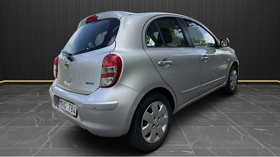 Nissan Micra 4 of 5