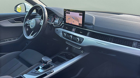 Audi A4 11 of 20