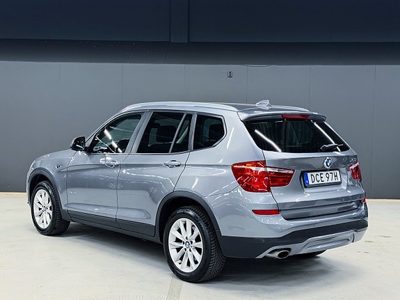 BMW X3 2 of 17